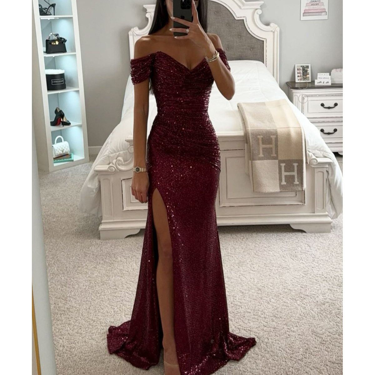 d4233365-a0d1-4565-a619-a0b9d5d92142.jpg Elegant Burgundy Off-Shoulder Sequin Split Evening Dress – Image 8